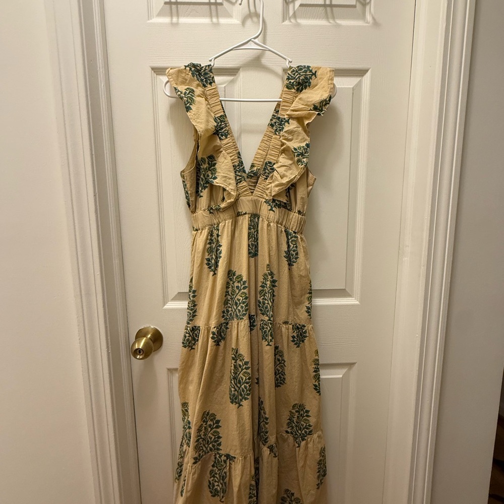 Madison Mathews - Floral Ruffle Maxi Dress in Cream and Green